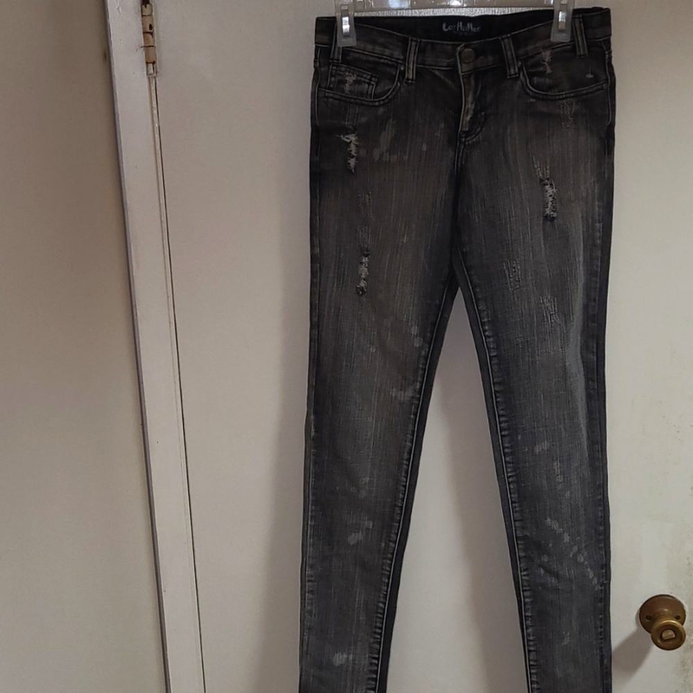 Les Halles Gray distressed jeans.